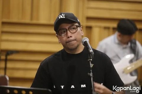 Badai Eks Kerispatih klarifikasi kesaksian Sammy Simorangkir dalam sidang MK pekan lalu, soal dimintai Rp5 juta per lagu jika menyanyikan hit Kerispatih. (Foto: Dok. Instagram @badaithepia