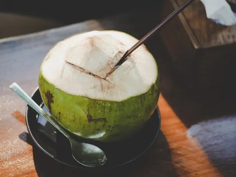 Ilustrasi Foto Kelapa (iStockphoto)