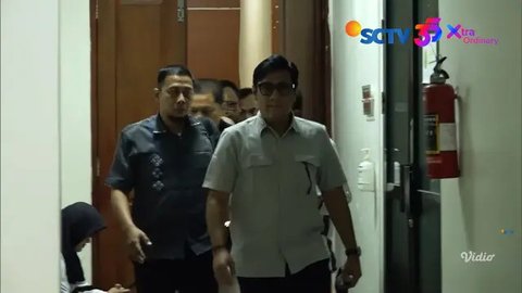Andre Taulany kembali menggugat cerai sang istri untuk ketiga kalinya pada Rabu (09/04/2025) lalu. Saat ini telah mencapai sidang tahap eksepsi atau pembuktian dari pihak termohon pada Senin