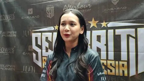 Mantan artis cilik Dea Annisa, yang dulu dikenal dengan nama Dea Imut. (Liputan6.com/M.Altav Jauhar)
