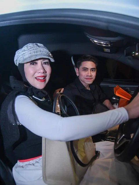 Ultah Venna Melinda Dapat Mobil Mewah, Ucapan Ultah Dari Sang Anak Bikin Salah Fokus