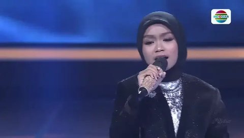 Tantri "Kotak" Video Call Cahaya, Dangdut Academy 7 Top 30 (Foto: Dok. Youtube/Indosiar)