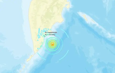 Ilustrasi erupsi gunung api. (Foto oleh Suhairy  Tri Yadhi: https://www.pexels.com/id-id/foto/pemandangan-lanskap-lansekap-merokok-11754080/)