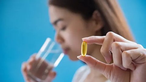 Mengapa orang dewasa masih menemukan jerawat yang bermunculan? Simak di sini alasannya. (iStockphoto)