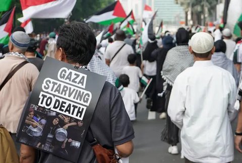 Saat ini, situasi terus memburuk. Berbagai laporan menunjukkan lonjakan signifikan jumlah anak-anak yang mengalami kekurangan gizi akut, sebagian besar di antaranya tidak memiliki akses peraw