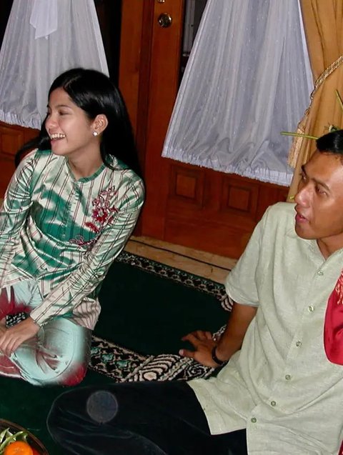 Foto Lawas Annisa Pohan Tanpa Makeup