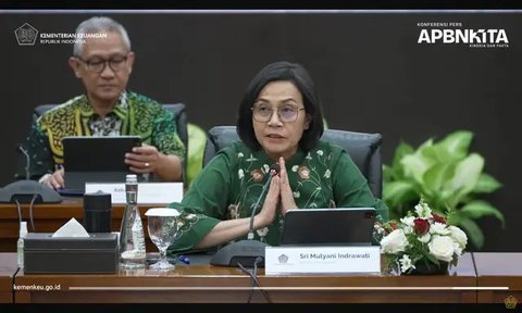 Menteri Keuangan (Menkeu) Sri Mulyani dalam konferensi pers di kantor Kemenko Perekonomian, Jakarta, Selasa (5/8/2025). (Foto: Liputan6.com/Tira Santia)