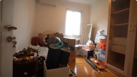Potret rumah Maria Vania. [YouTube: Ricis TV]