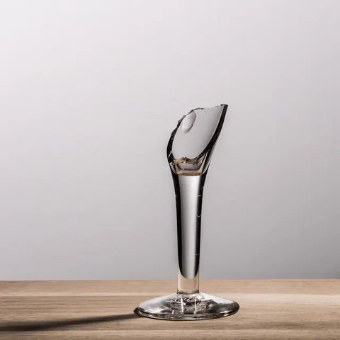 Ilustrasi Mimpi Gelas Pecah Credit: pexels.com/Chuttersnap