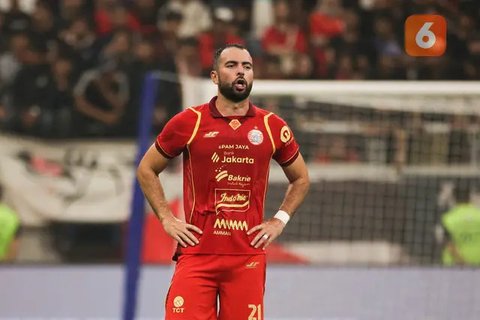 Timnas Indonesia - Aksi-Aksi Rizky Ridho di Timnas, Persija dan Persebaya (Bola.com/Adreanus Titus)