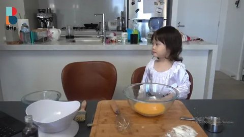 Potret rumah Acha Septriasa di Australia (Sumber: YouTube/Acha Septriasa)