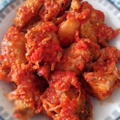 Resep Ayam Rica Kemangi. (Dok: Cookpad @Yonitaindrasary2611)