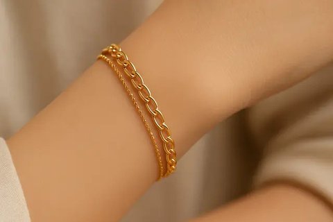 Model Gelang Emas yang Cocok untuk Tangan Kecil