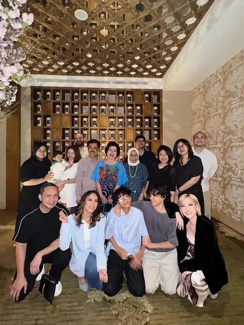 Potret Orang Tua BCL yang Sehat Bugar di Usia 70 Tahun (Instagram/@itsmebcl)