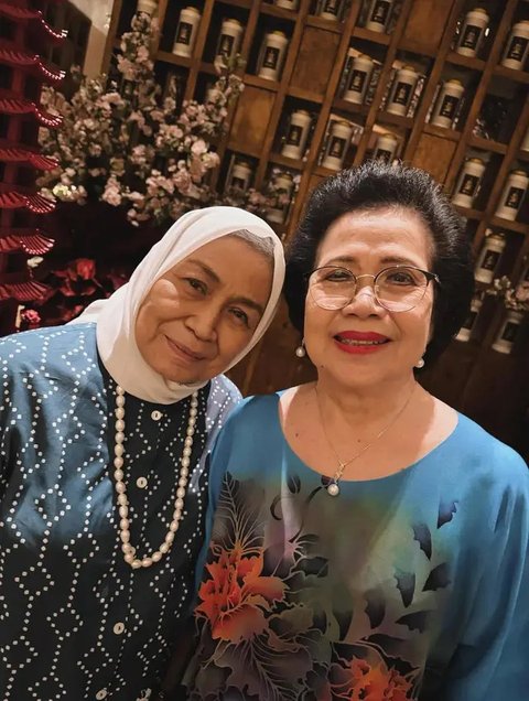 Potret Orang Tua BCL yang Sehat Bugar di Usia 70 Tahun (Instagram/@itsmebcl)