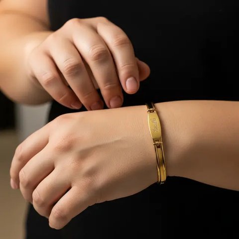 Model Gelang Emas 4 Mayam (Meta AI)