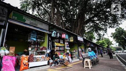 Sejumlah kios-kios pakan burung di Pasar Barito, Jakarta Selatan (Jaksel) (Liputan6.com/Winda Nelfira)