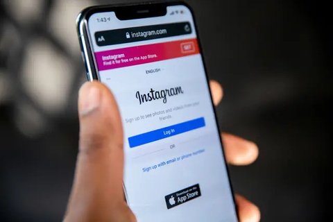 Ilustrasi logo Instagram (sumber: freepik)