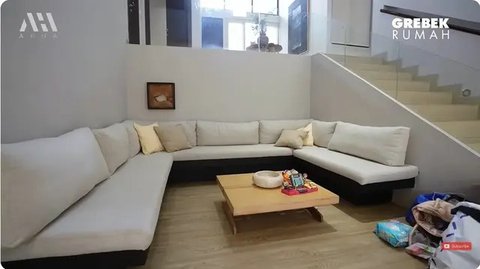 Potret sudut rumah mewah Pinkan Mambo. [YouTube: AH]