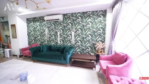 Potret Ruang Tamu Rumah Marshanda yang Sederhana (youtube.com/@AttaHalilintar)