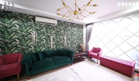 Potret Ruang Tamu Rumah Marshanda yang Sederhana (youtube.com/@AttaHalilintar)
