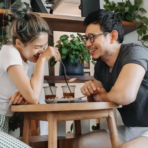 Ciri-ciri slow dating./Copyright depositphotos.com/wichayada69