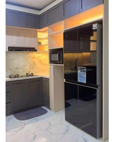 Dapur rumah Mpok Alpa yang minimalis. [IG: @nina_mpokalpa]