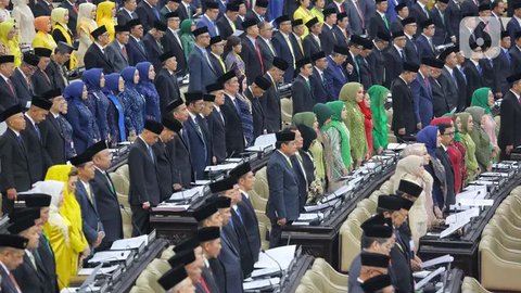 Pelantikan dan pembacaan sumpah dan janji anggota DPR periode 2024-2029, Selasa (1/10/2024). (tangkapan layar youtube DPR RI)