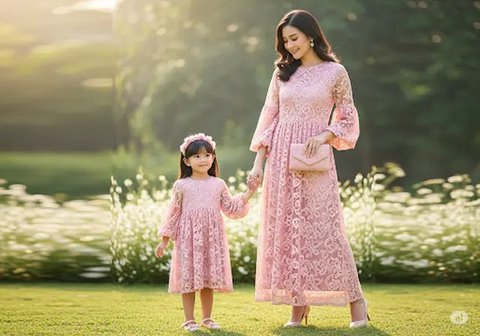 Baju Brokat Anak Kembaran dengan Ibu untuk Pesta (Sumber: gemini.com)