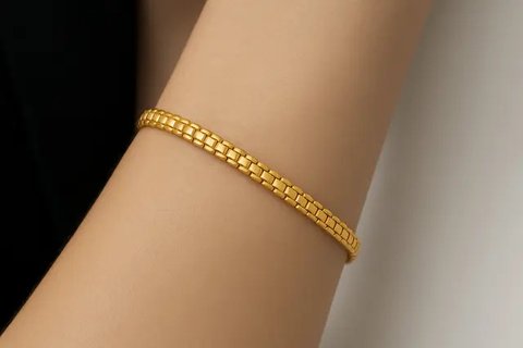7 Model Gelang Tennis Emas 24 Karat 5 Gram Tanpa Batu Permata, Tampilan Ringan dan Tetap Stylish (sumber:AI)
