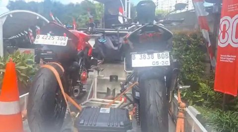 Ducati Streetfigher V4 disita KPK dalam OTT Wamenaker Immanuel Ebenezer. (Liputan6.com/Radityo)