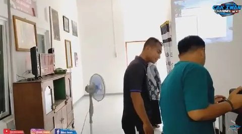 Dapur Rumah Sederhana Pratama Arhan di Blora (Foto: YouTube Cak Iwan Channel New)