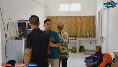 Dapur Rumah Sederhana Pratama Arhan di Blora (Foto: YouTube Cak Iwan Channel New)