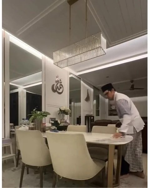 Rumah Adrian Maulana. [IG: @adrianmaulana]