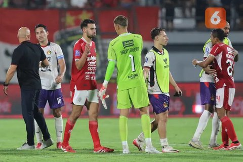 Thom Haye dan Eliano Reijnders. (Bola.com/Dok.Persib Bandung dan Eliano Reijnders).