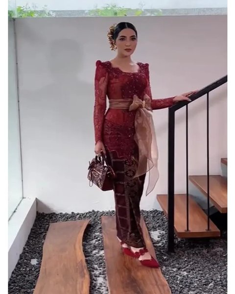 Keluarga Hermansyah di nikahan kakak Sarah Menzel. [IG: @ashanty_ash]