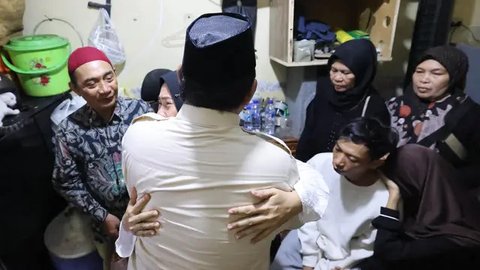 Keluarga almarhum driver ojol (ojek online) yang dilindas barracuda Brimob, Affan Kurniawan, menerima hak jaminan sosial sebesar Rp 70 juta dari BPJS Ketenagakerjaan.