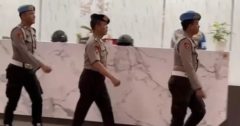 Bripka Rohmad, pengemudi rantis Brimob jalani sidang kode etik (Foto: Ady Anugrahadi/Liputan6.com)
