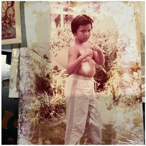 Potret transformasi Adrian Maulana. [IG: @adrianmaulana]