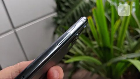iPhone 17 Bakal Hadir dengan Layar Anti-Reflektif, Lebih Kuat dari Ceramic Shield. (Liputan6.com/ Yuslianson)