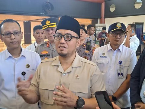 Presiden Prabowo Subianto melantik menteri dan wakil menteri baru saat reshuffle Kabinet Merah Putih pada Senin 8 September 2025. (Biro Pers Kepresidenan)