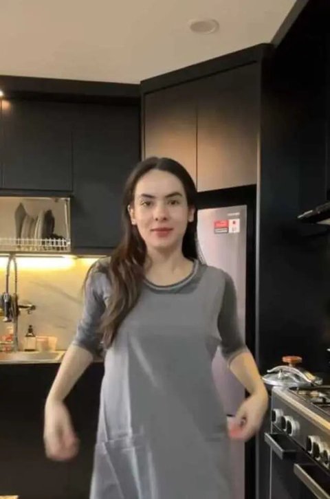 Potret Dapur Steffi Zamora dan Nino Fernandez, Nuansa Monokromnya Simpel dan Estetik