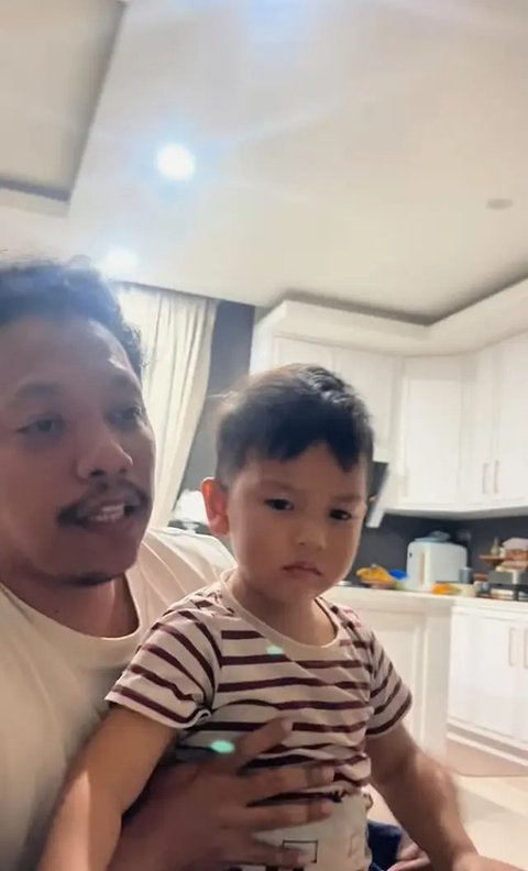 Arie Kriting dan Indah Permatasari di Gala Premiere Film Gak Nyangka. [IG: @arie_kriting]