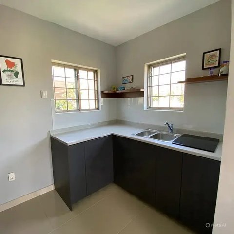 Desain Dapur Minimalis di Rumah Gang Sempit. (Foto: Gemini AI)