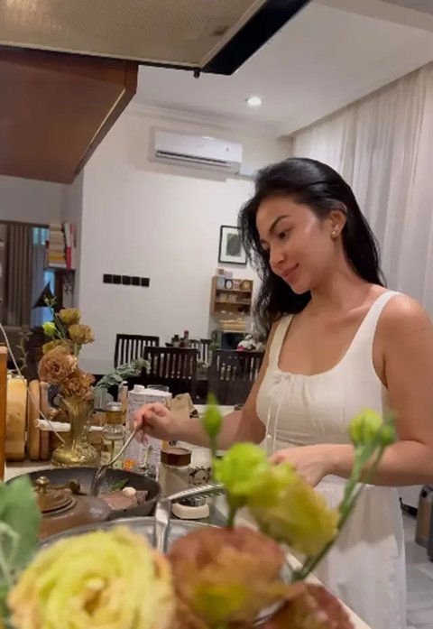 Potret Dapur Rumah Baru Ariel Tatum (@didietmaulana)