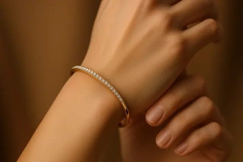 Model gelang emas elegan 2 gram (created by AI)