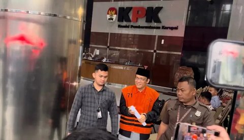 Immanuel Ebenezer alias Noel Pakai Peci Diperiksa KPK (Foto: Radityo/Liputan6.com)