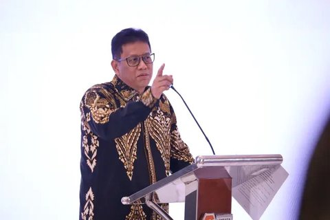 Terdapat lima menteri yang diganti pada reshuffle yang dilakukan pada Senin (8/9/2025), termasuk Menteri Keuangan, Sri Mulyani Indrawati. (merdeka.com/Arie Basuki)