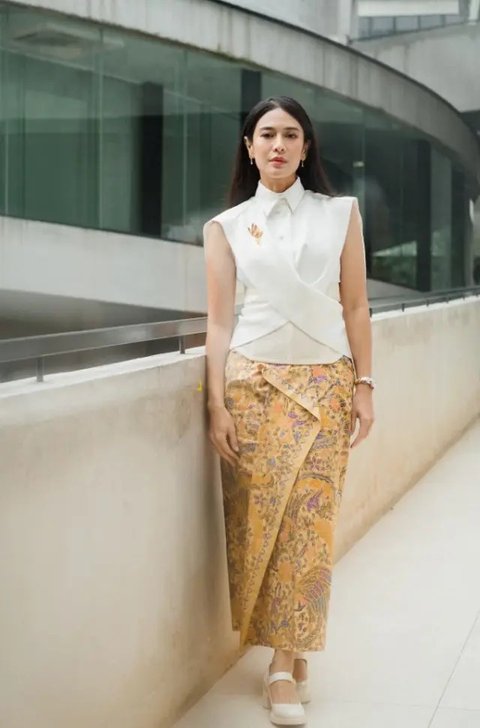 Gaya Dian Sastro dengan Bros/Instagram/@therealdisastr