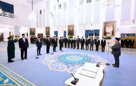 Presiden Prabowo Subianto bertemu dengan Wakil Ketua DPR Sufmi Dasco Ahmad di Istana Merdeka Jakarta. (Foto Instagram @sekretariat.kabinet).